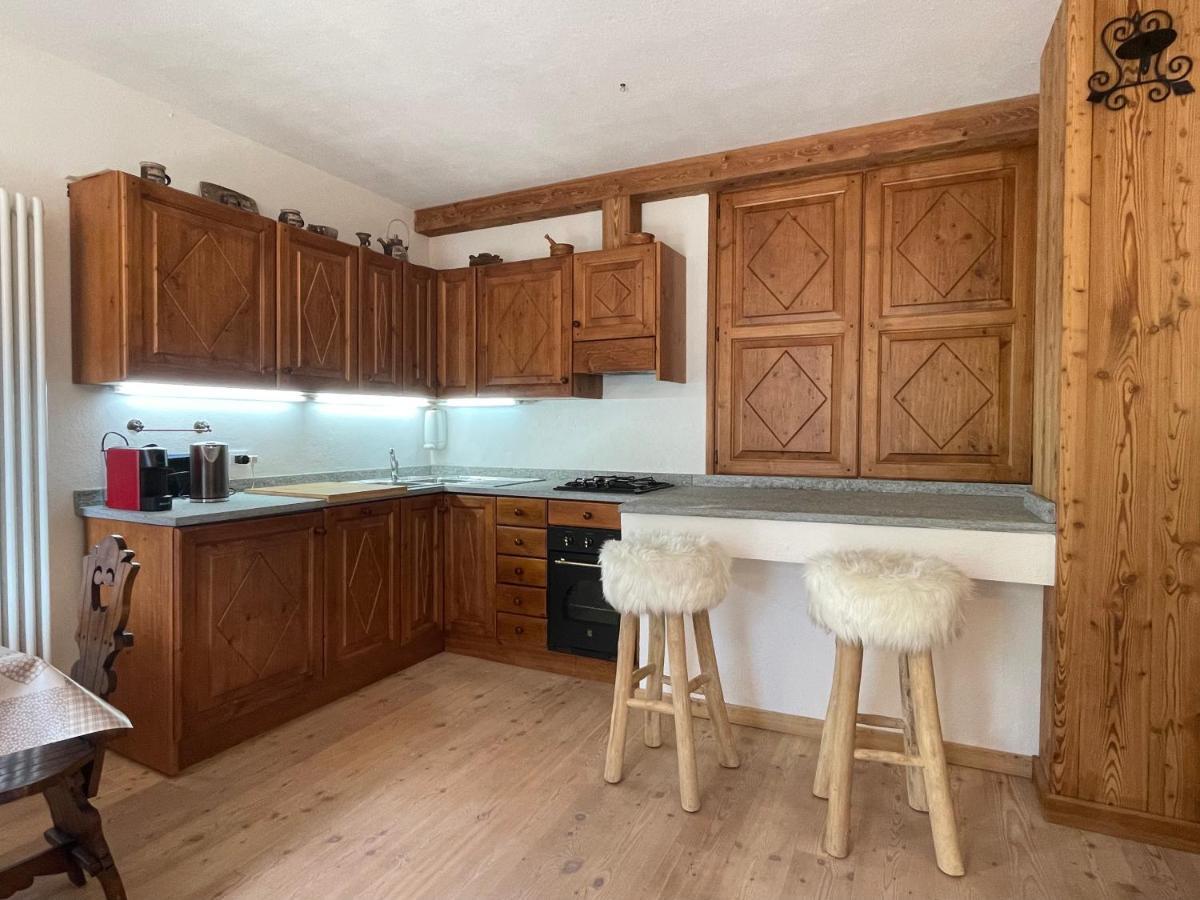 Courmayeur~Navetta Gratuita Per Il Centro+Impianti Exterior foto