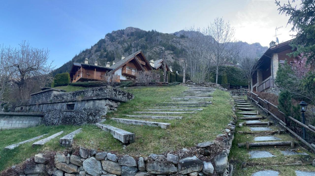 Courmayeur~Navetta Gratuita Per Il Centro+Impianti Exterior foto